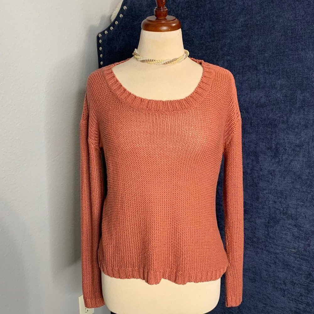 Razzle Dazzle Burgandy LongSleeve Crewneck Sweater‎